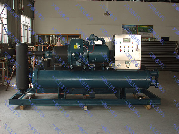 降低工業(yè)冷水機(jī)組故障率就要維護(hù)好機(jī)器 